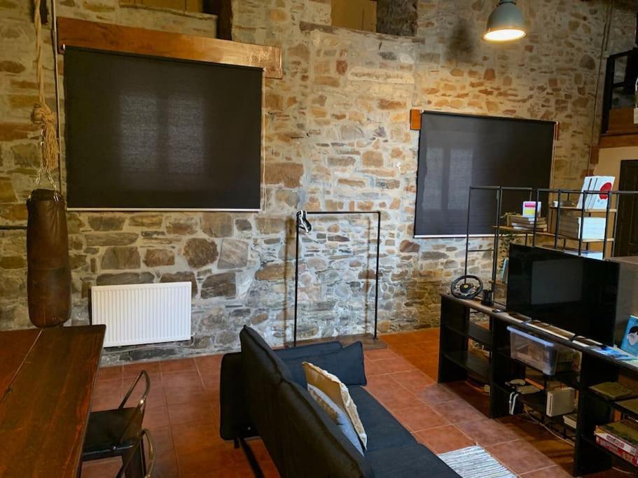 Mirador Yellow Door Ponferrada Εξωτερικό φωτογραφία